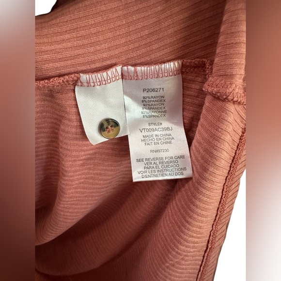 Steve Madden Ribbed Button Front Long Sleeve Top Ruched Front Mauve Size M - Picture 7 of 8